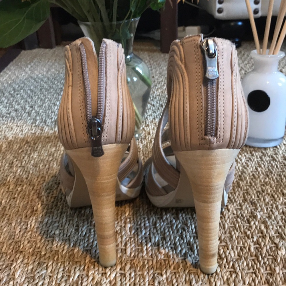 BCBG Heels - Picture 6 of 7